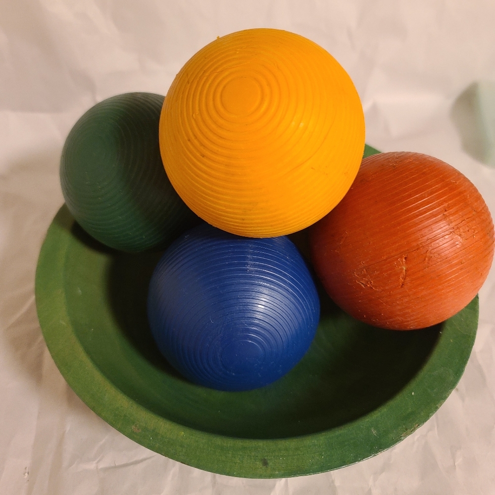 Five replacement Or décor crochet balls 10.25 inches in diameter